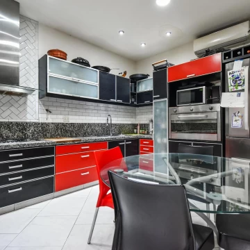 Venta Casa PH 4 Ambientes con Cochera Play en Devoto