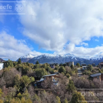 Terreno en Lomas en Entre Cerros  con excelentes vistas en venta