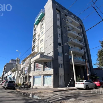 VENTA DEPARTAMENTO  2 AMBIENTES CON COCHERA EN HAEDO