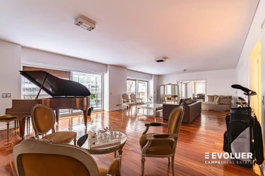 Venta departamento con 5 dormitorios en Torre Azul,amenities, cochera y baulera