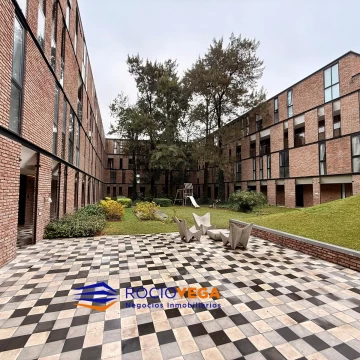 1785176714.jpg