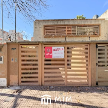 Casa en Alquiler Rosario, Alberdi.