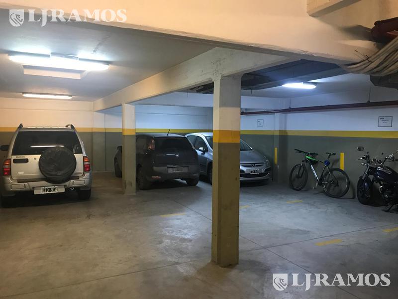09-COCHERAS