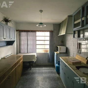 1785179179.jpg