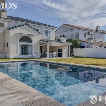LOTE INTERNO. APTA CREDITO.