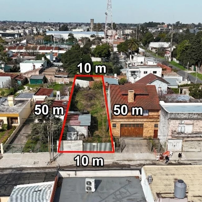 Venta Lote sobre Av 14 en Berazategui
