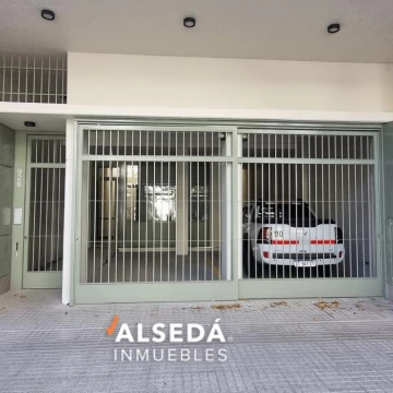 Monoambiente amplio a estrenar con Patío