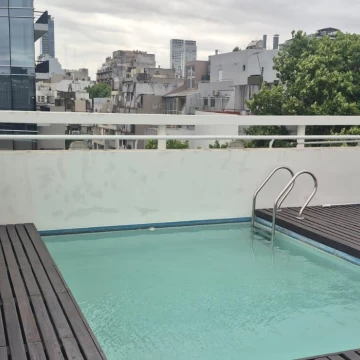 Alquiler Temporario de Departamento monoambiente con balcón y piscina en Palermo Amoblado y equipado
