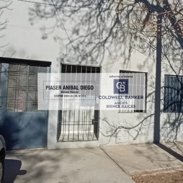 2 casas en el mismo terreno, en excelente ubicación.