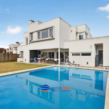 Casa a la venta en Barrio Cerrado Weston, Moreno, Almafuerte 1540