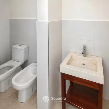 1785244352.jpg