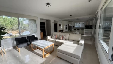 Oportunidad !! Casa de Diseño, 4 dorm, Costa Esmeralda Pinamar
