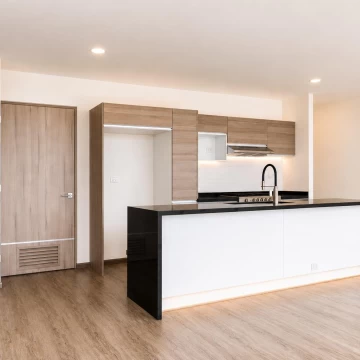 DEPARTAMENTO EN VENTA EN TORRE UMA, ZONA ANGELÓPOLIS