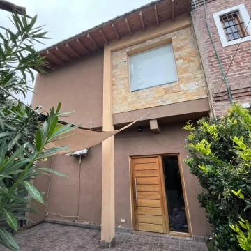 venta de casa de 4 ambientes 
