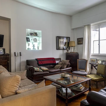 Departamento | Venta | Recoleta | 4 ambientes | Luminoso