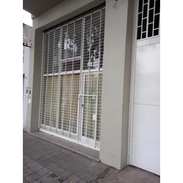 LOCAL COMERCIAL ARROYITO