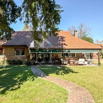 Casa  en Alquiler en Mayling CC, Pilar, G.B.A. Zona Norte