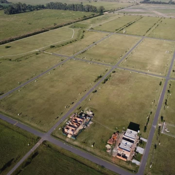 Terreno en venta en Paso del  Norte, Fuens, Barrio abierto