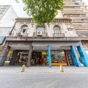 Local de 1200m2 en venta en Sarmiento 800, Centro Rosario