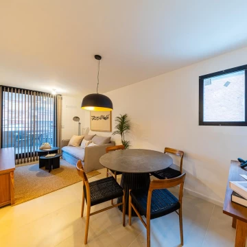 Departamento en venta de 2 Dormitorios balcon con parrillero, Dorrego 100, Rosario Centro