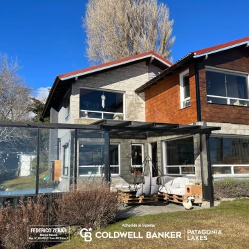 Casa con acceso a costa de lago Bariloche