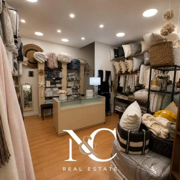 Local en Av. Rivadavia
