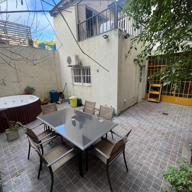 PH tipo Casa en Monte Castro venta