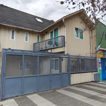 Casa en Villa Ortuzar sobre lote propio