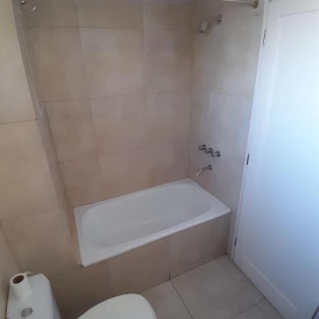 1785349032.jpg