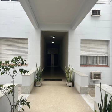 Venta de  3 AMBIENTES con patio en Chacarita