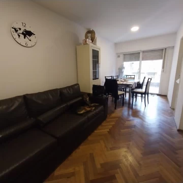 VENTA DEPARTAMENTO 1 DORMITORIO RECICLADO CON DOS BALCONES