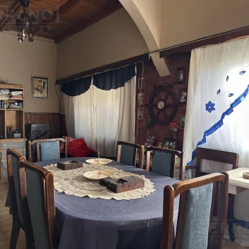 Venta PH  con patio y terraza en Victoria, San fernando