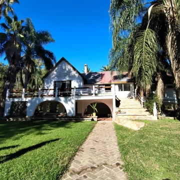 Casa Venta en Rio o Arroyo Carapachay Quinta Hugo del Carril
