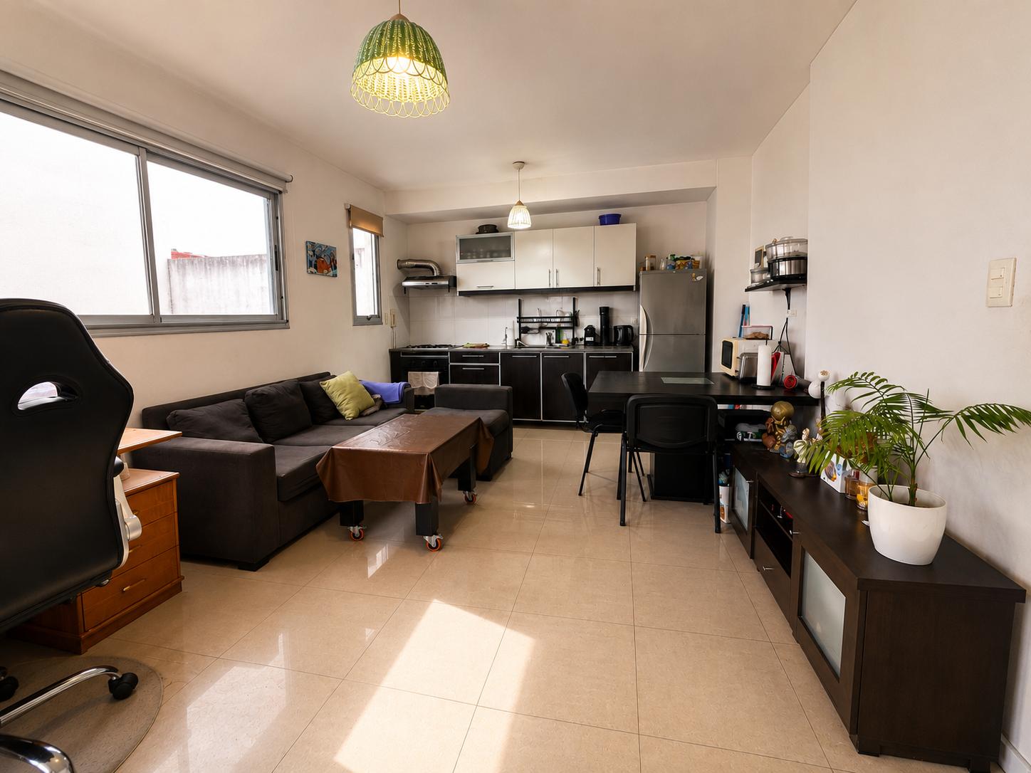 living, comedor, cocina americana