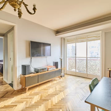 Venta Departamento 3 ambientes c/espacio guardacoche Palermo Botánico - Piso alto - Vista abierta