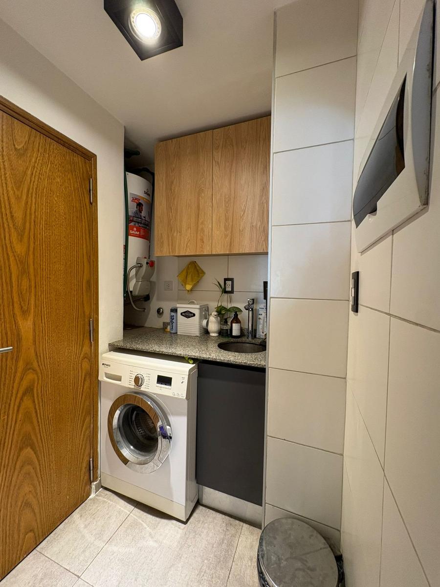 Departamento por escalera de 2 dormitorios en venta - Rosario, Nuestra Señora de Lourdes