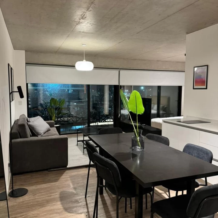 Excelente dos ambientes en alquiler, amoblado y equipado. Quartier Del Bajo - Puerto Madero