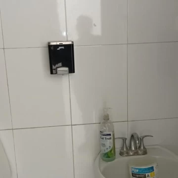 1785453446.jpg