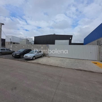 Depósito Alquiler en La Madrid 3800