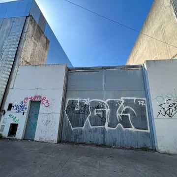 Depósito Venta en Miranda 4600