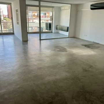 Oficina en alquiler, Libertador, semipiso, con Balcón y Cochera - Núñez