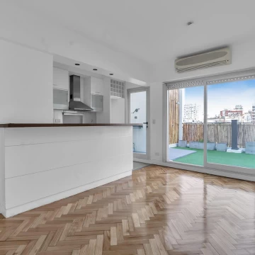 Departamento en alquiler 2 amb. con espectacular terraza y parrilla propia