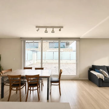 Venta departamento de un dormitorio con terraza exclusiva, Condominios Refineria, Rosario, Santa Fe.
