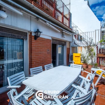 Triplex con Terraza, parrilla y cochera fija en Incas y Freire- Belgrano R