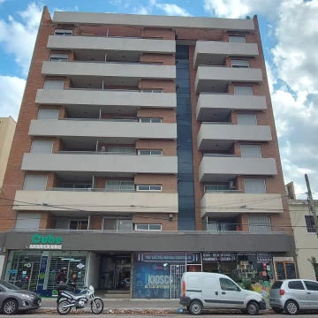 Departamento en Alquiler | 1 Dormitorio | Barrio General Paz | Frente con Balcón
