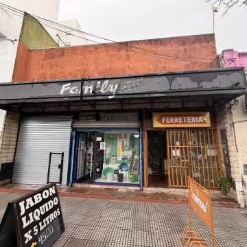 Local en Venta- Centro de Chilavert -27 mts2-Oportunidad!