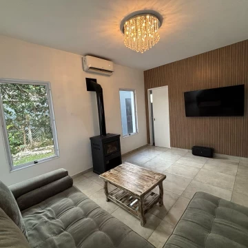 Casa en Venta - 5 AMB en Harás Santa María, Los Eucaliptus