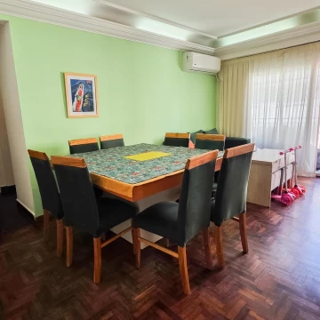 Venta depto 4 ambientes , con balcón al frente - Flores 