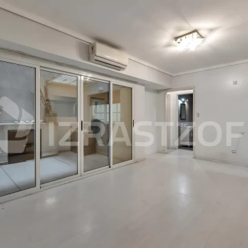 Departamento alquiler 3 ambientes apto  con patio 