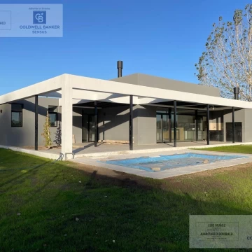 Casa en Los Canales de Plottier